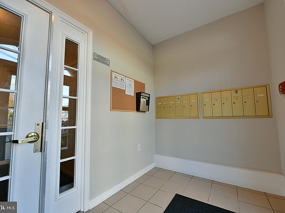 4th image of 2493 Amber Orchard Ct E Unit 201