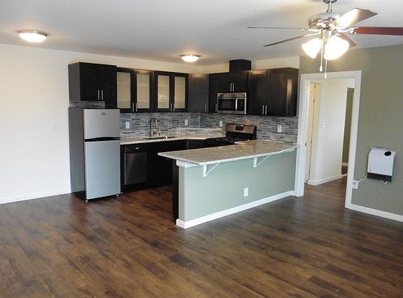 4th image of 3530 W Adams Blvd APT 84