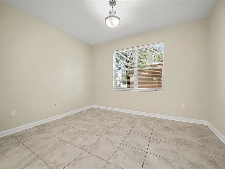 11118 Longleaf Woods Dr — Photo 23