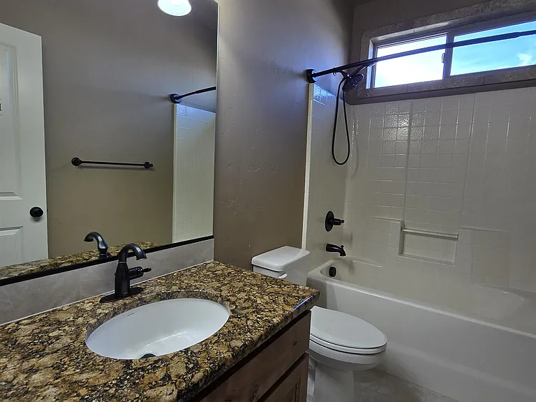 2914 Karlee Dr — Photo 27