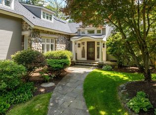 423 Concord Rd, Weston, MA 02493