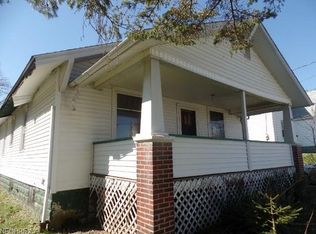 600 State Line, Masury, OH 44438