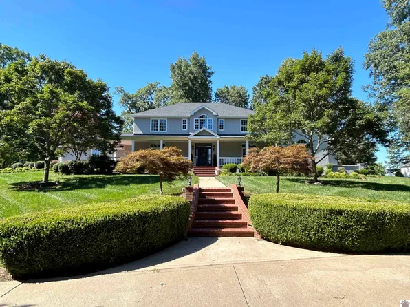 257 Bent Creek Dr, Benton, KY 42025