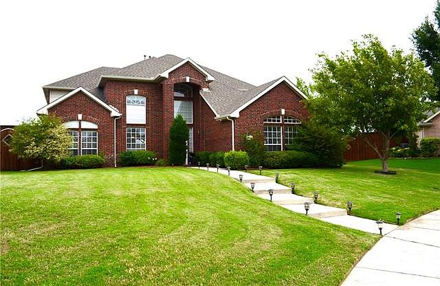 1st image of 1400 Grimes Dr