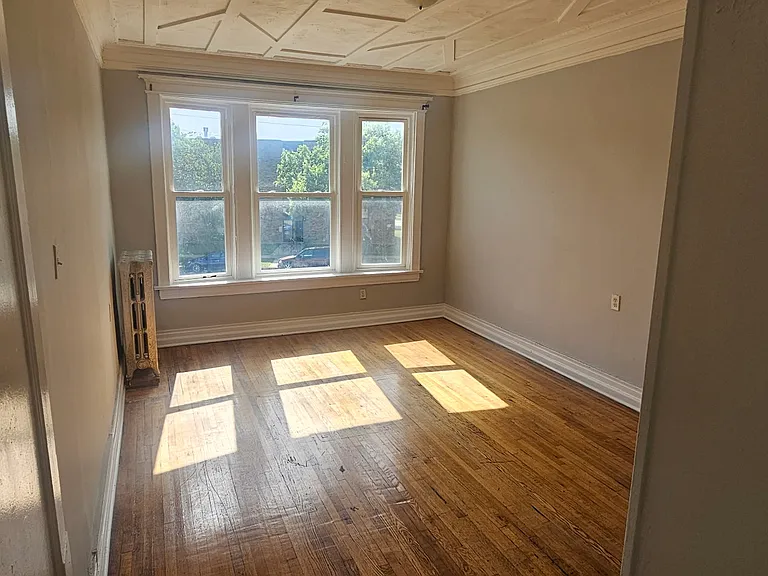 7349 S Yale Ave #2 — Photo 4