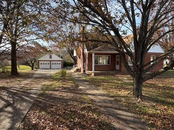 127 Roberta St, Narrows, VA 24124