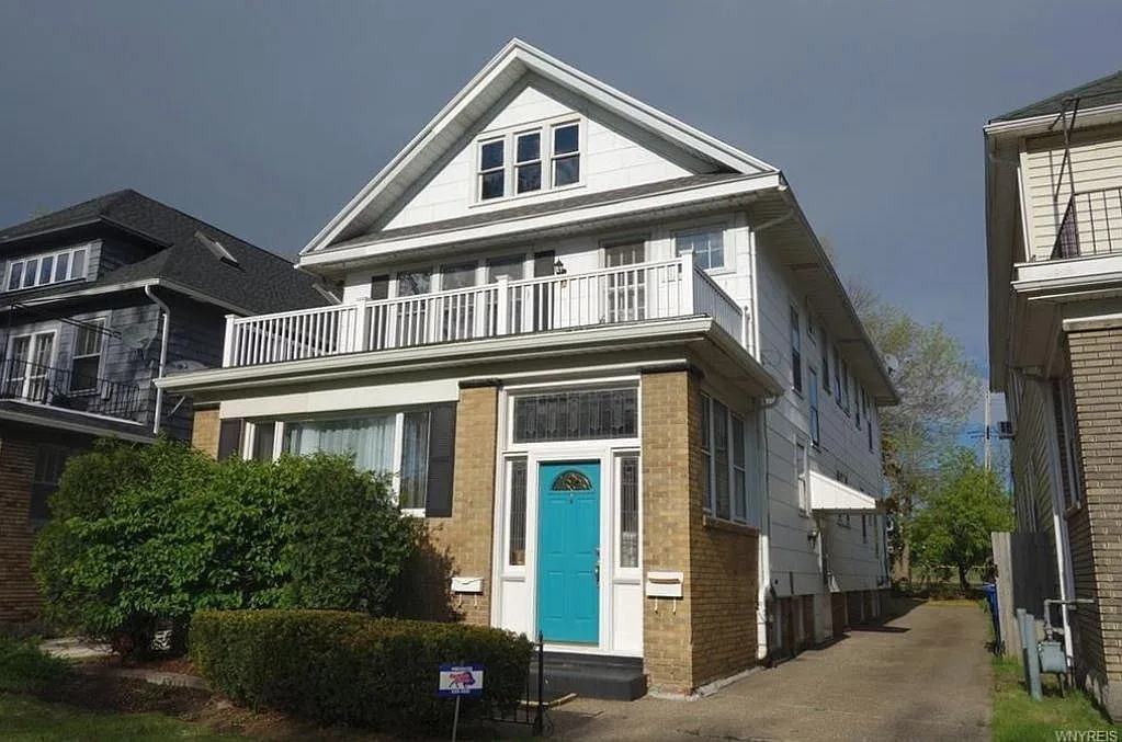3 bed, 1693 sqft, $1,950 — Photo 1