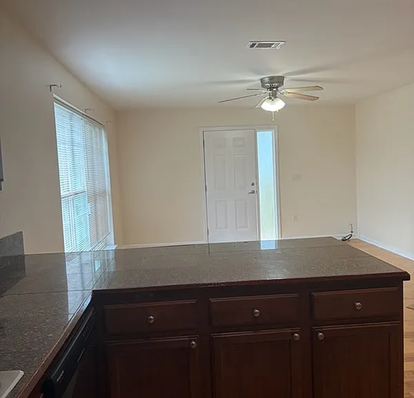 6222-24 Milne Blvd — Photo 5