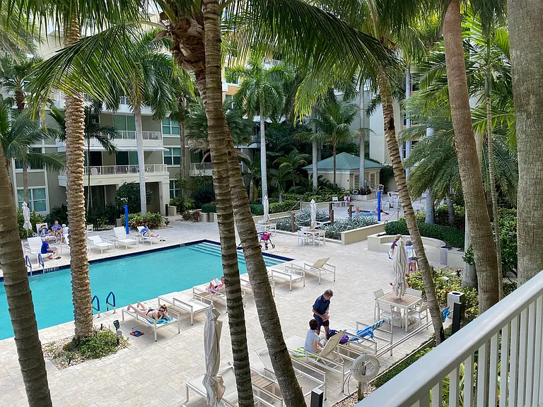 700 E Boynton Beach Blvd #203 — Photo 22