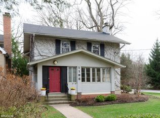 1192 Scott Ave, Winnetka, IL 60093