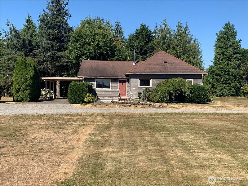 2nd image of 3037 Massey Road