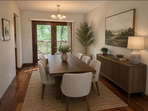 3rd image of 396 Woodhollow Ln