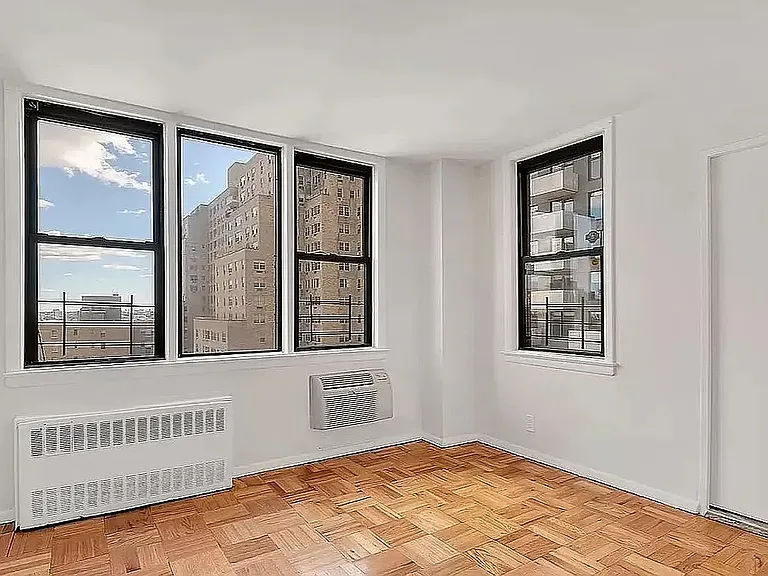 500A E 87th St #3G — Photo 4