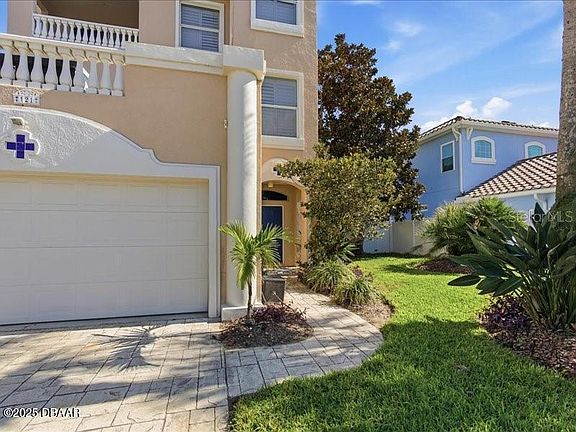 4th image of 121 Coquina Key Dr