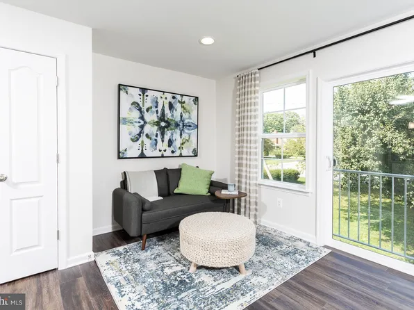 514 Fontana Cir, Martinsburg, WV 25403