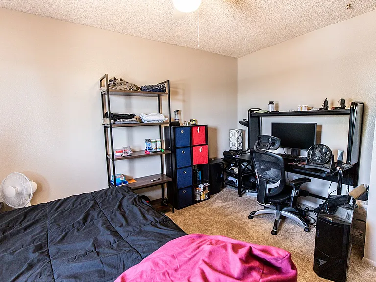 3511 S Alder Dr — Photo 48