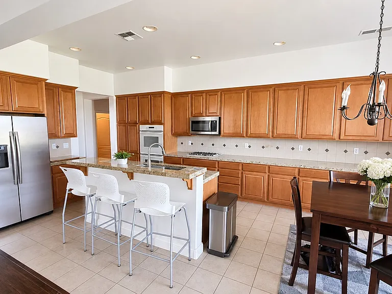 8365 Opal Station Dr — Photo 5