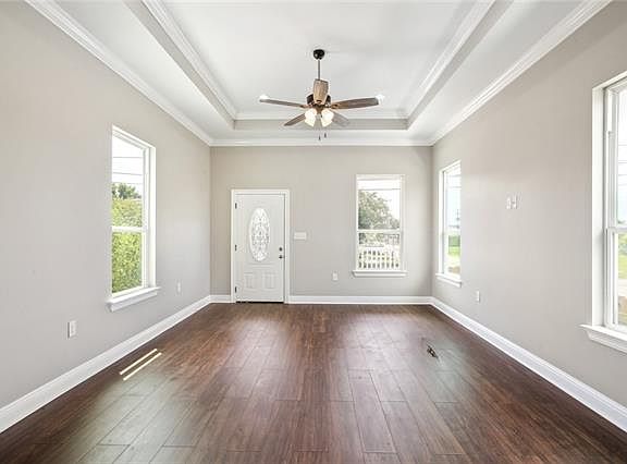 3rd image of 7015 Olive St