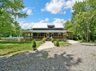509 Iron Hill Rd, Burns, TN 37029