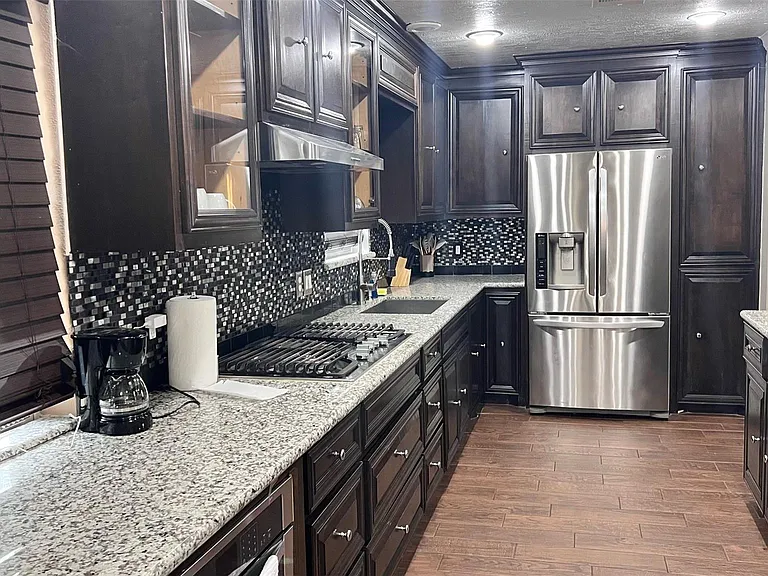 6335 Tall Willow Dr — Photo 6