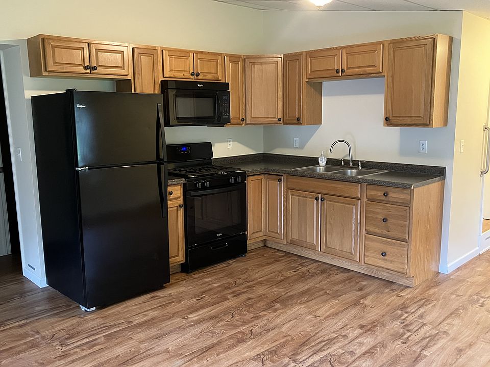 1st image of 87 1/2 Waterford St #C