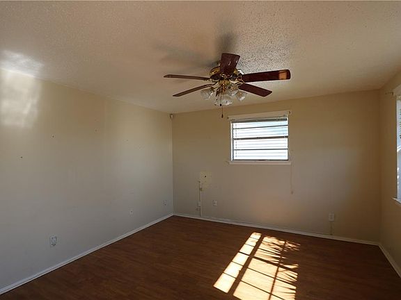 4th image of 5528 Patio Way
