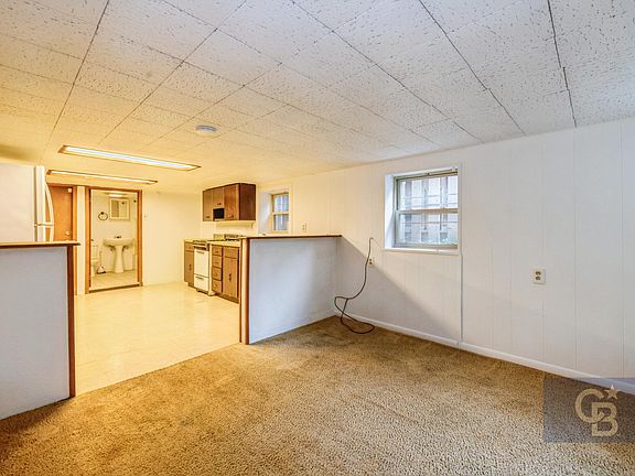 3rd image of 2152 W Warner Ave #G