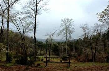 4th image of 670 Mill Rock Farm Dr