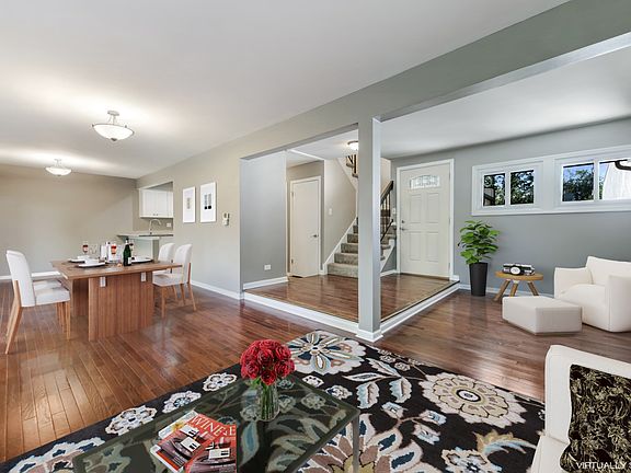 Living Room/Dining Room