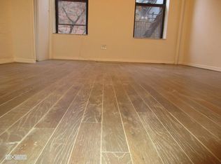 600 10th Ave APT 1RN, New York, NY 10036