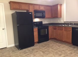 1913 Spectrum Ct, Murfreesboro, TN 37128