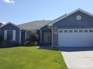 6521 River Dr, Lincoln, NE 68504