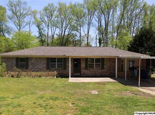 304 Todd Cir, Albertville, AL 35950