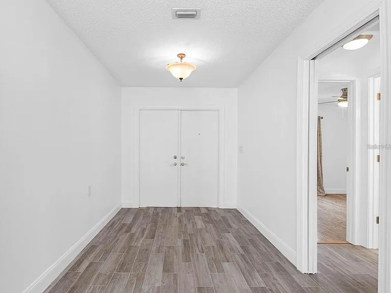 562 Johns Pass Ave — Photo 15