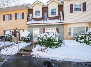 Greenview Condominium No4, Manchester, NH 03102