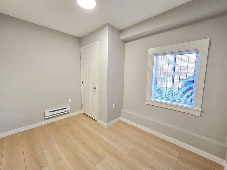 1500 7th Ave #1 — Photo 9