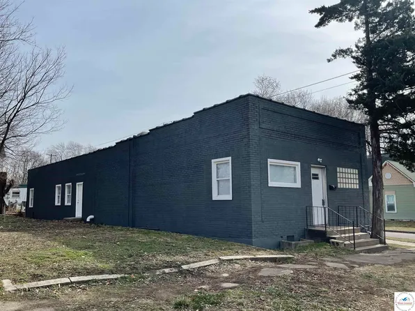 108 W 11th St, Sedalia, MO 65301