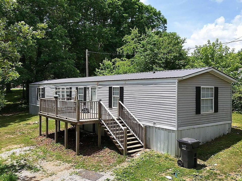 1st image of 647 W Robbins Rd
