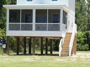 7997 Bayshore Dr, Elberta, AL 36530