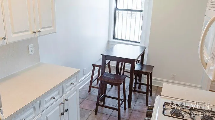 Rented by 24 7 NYC Realty Inc. | media 42