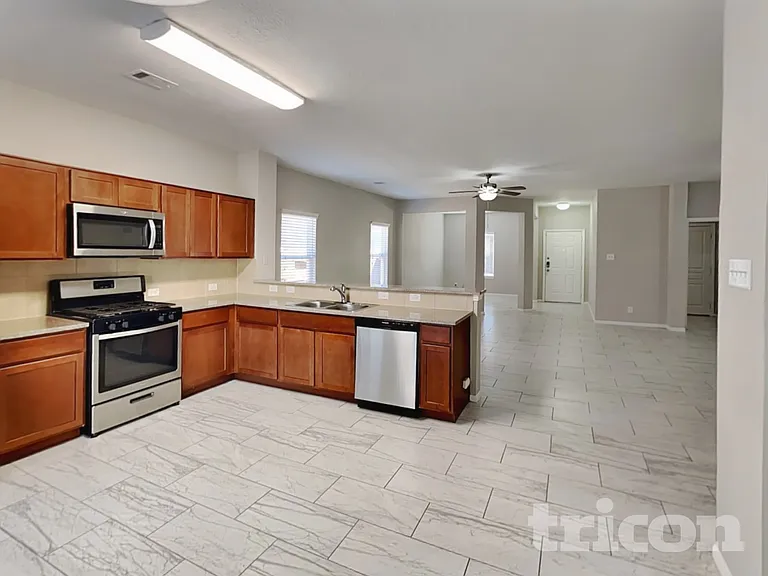 11114 Kingsnorth Dr — Photo 7