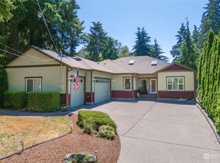 5810 62nd St W, University Place, WA
