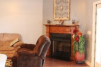 3rd image of 102 Brookwood Dr