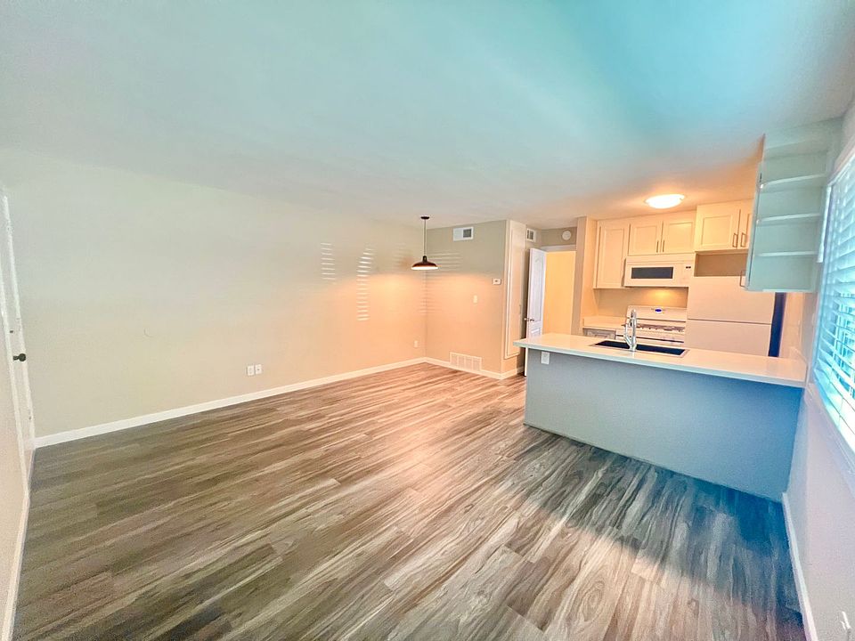Yosemite Court Apartments 843 N Yosemite St Stockton CA Zillow