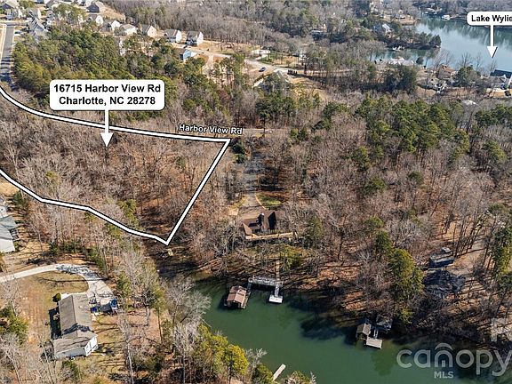 2nd image of 16715 Harbor View Rd