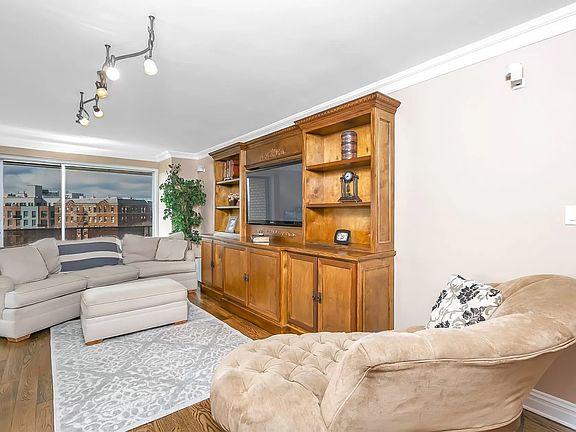 3rd image of 110-11 Queens Blvd #6B