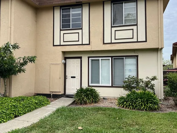 27800 Hummingbird Ct, Hayward, CA 94545