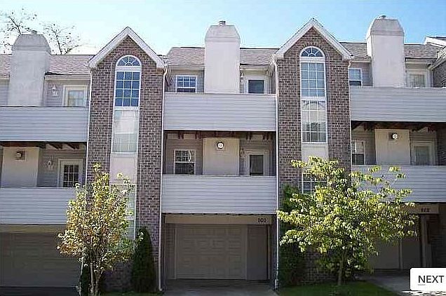 1st image of 900 Ashton Pl