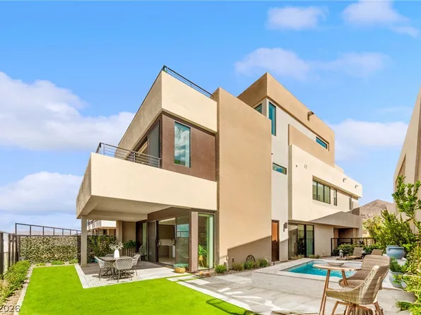 26 Heron Harbour Dr, Henderson, NV 89011