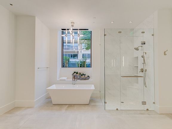 Presentation Center - Master Bathroom